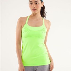 Lululemon Scoop Me Up Tank Bra Zippy Green 4